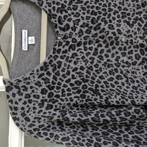 Women's XL Leopard Animal Print Cardigan Sweater - Picture 2 of 4